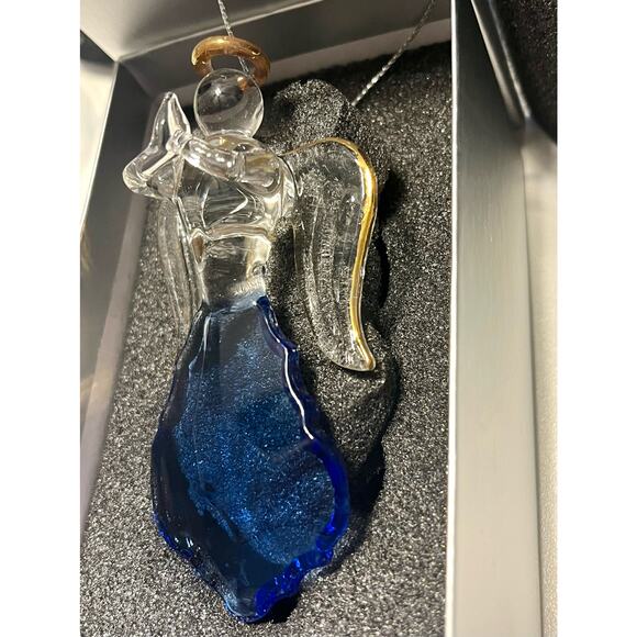 NEW Crystal Glass ANGEL ORNAMENT Chandelier Clear & Blue Prism Praying Figurine - Picture 2 of 6